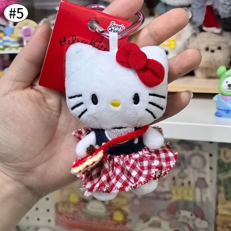 Winter Kitty Plush Keychain – Cute Scarf Cat Pendant, Soft Bag Charm & Car Decoration Gift